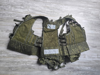 Image 2 pour Echte russische Tekhnikom 6sh117 Ratnik molle load carrying vest met double stack AK pouches en meer.