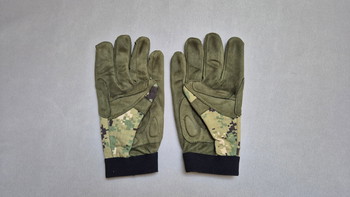 Image 2 for Camouflage Gloves