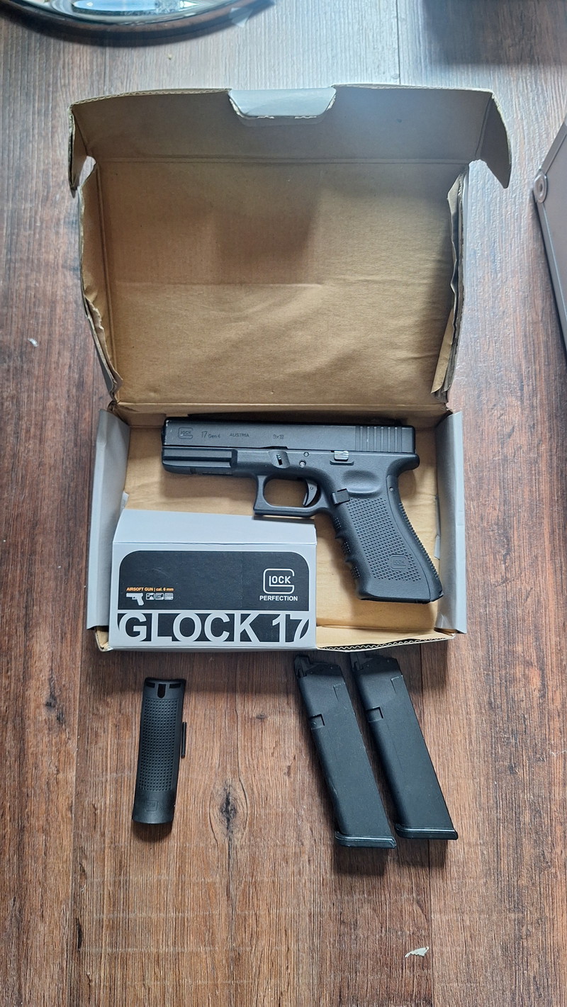 Image 1 for Umarex Glock 17 GBB