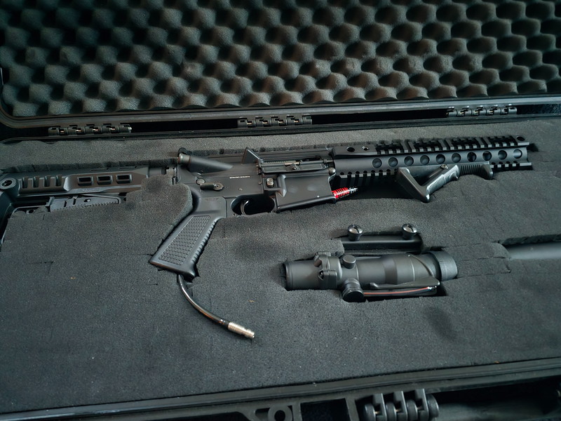 Image 1 for Mtw plus scope plus silencer plus 5 magazine  plus koffer