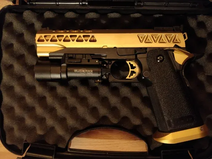 Afbeelding 1 van Custom hi capa