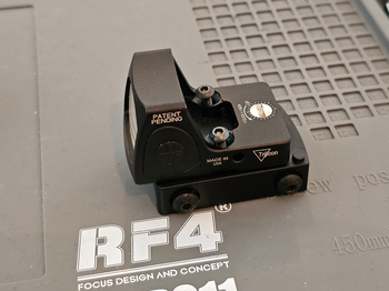 Afbeelding 6 van Trijicon RMR RM07 LED Red-Dot 6.5MOA, high end, nieuwstaat!