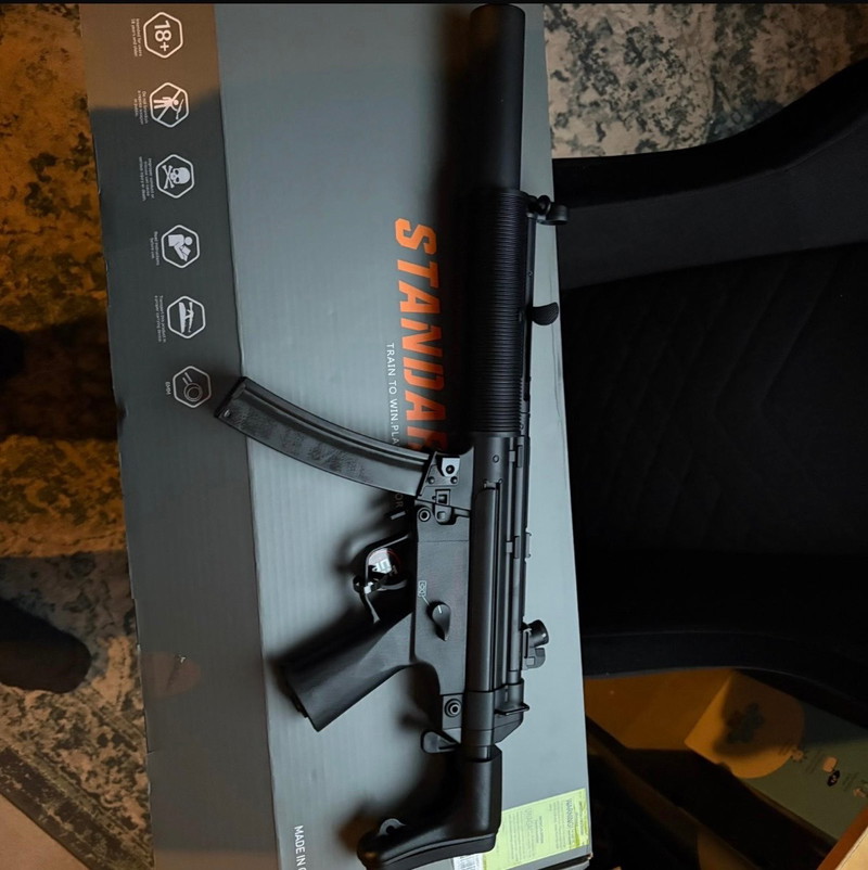 Image 1 pour MP5SD6 AEG