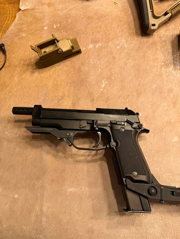 Bild 3 für ASG Beretta M93R +stock + 2 gbb +1hpa tapped