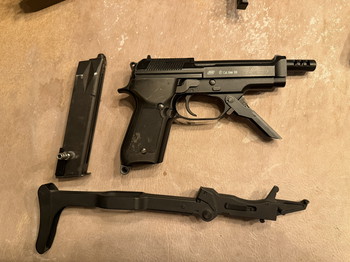 Bild 4 für ASG Beretta M93R +stock + 2 gbb +1hpa tapped