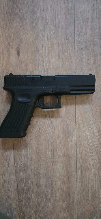 Image 3 for Vfc g17 gen 4 + holster