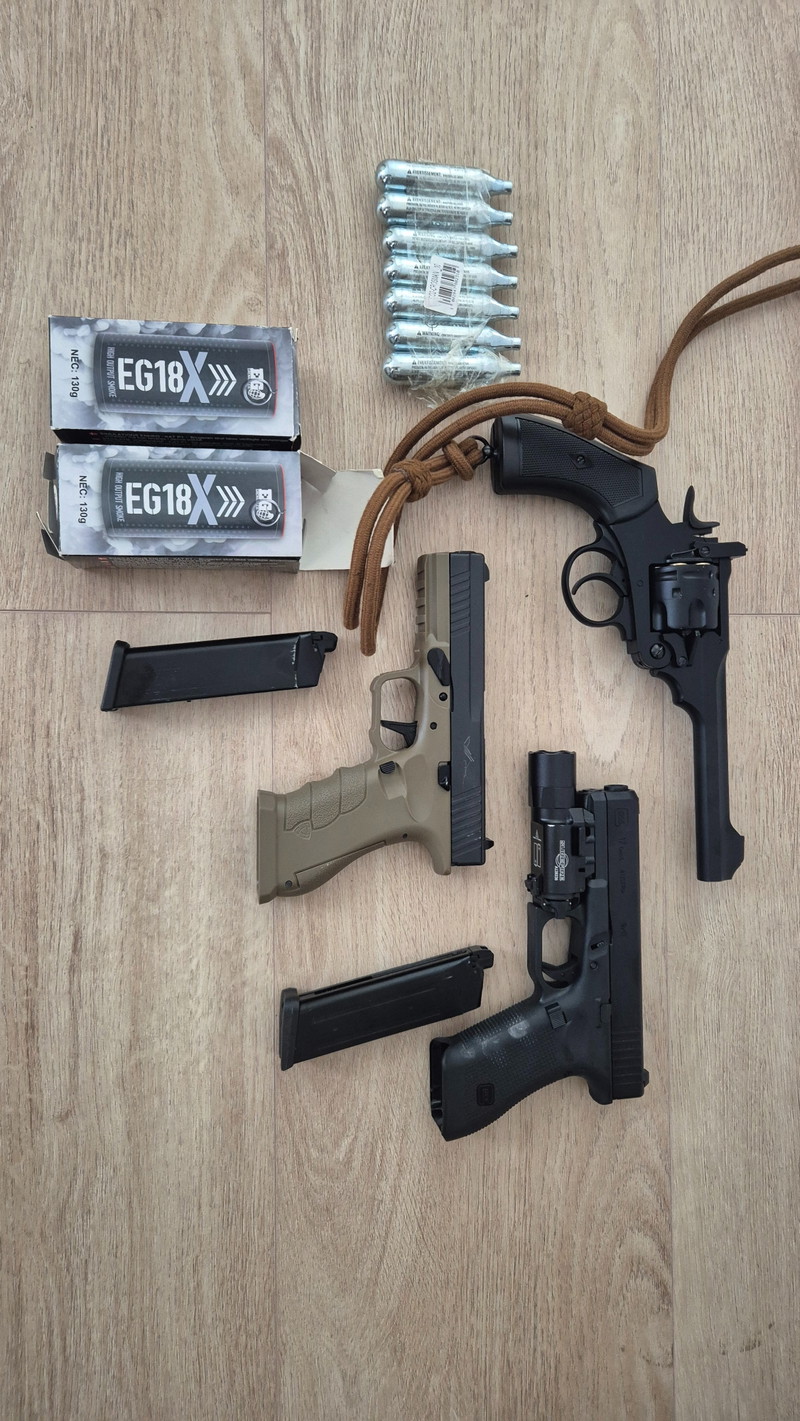Imagen 1 de Meerdere pistolen, glock, webley