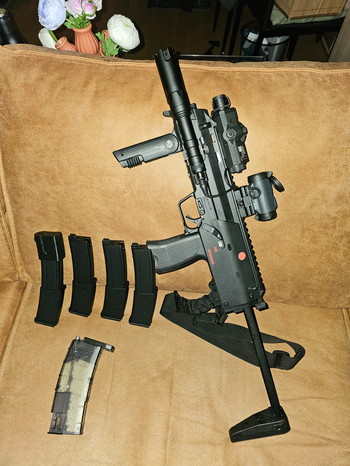 Image 2 for Vfc mp7 met 4 magazijnen