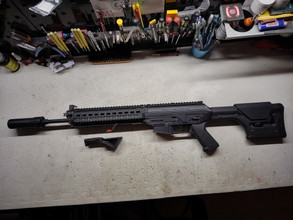 Imagen para KingArms SIG556 DMR met Gate Titan
