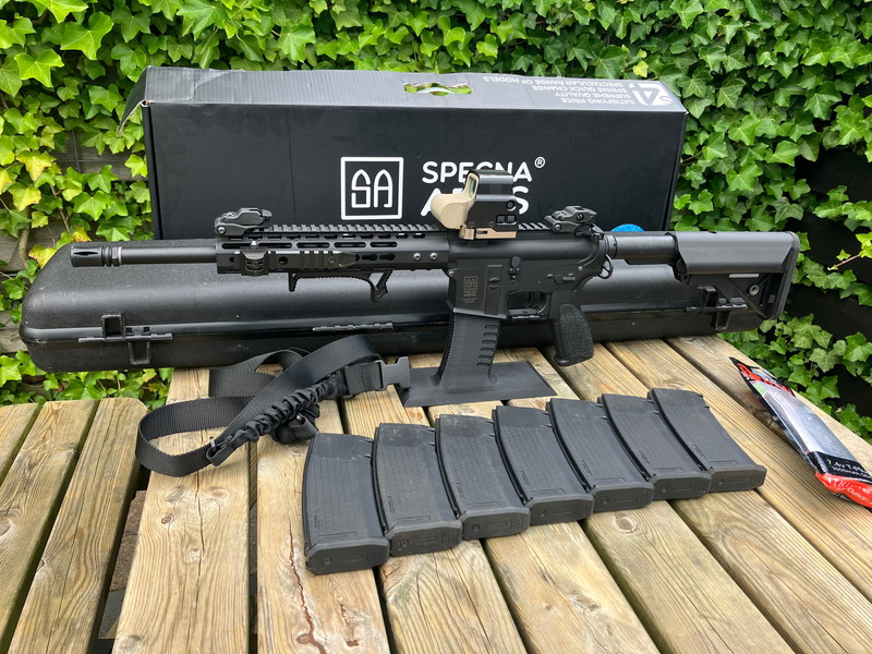 Imagen 1 de Specna Arms SA-E09 Edge en SSP18 complete startersset!