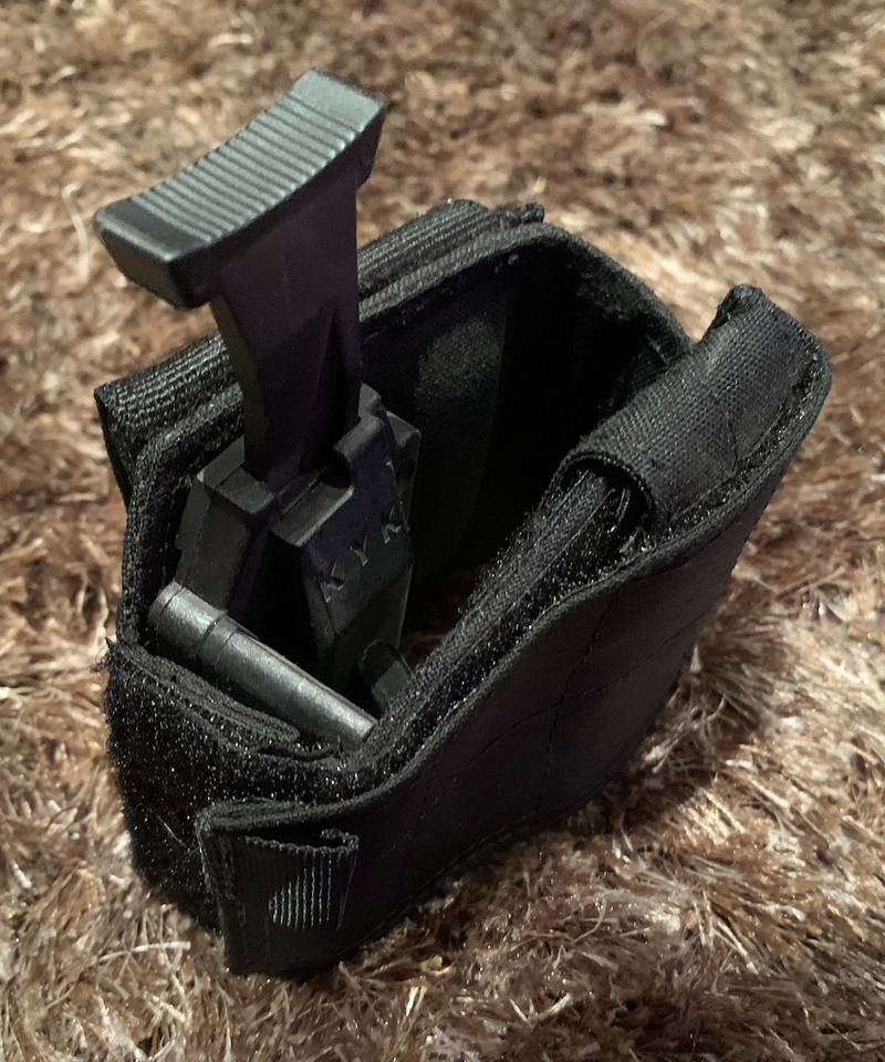 Afbeelding 1 van Zwarte universele holster (RECHTShandig) Warrior assault systems