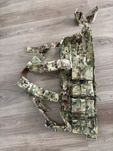 Bild für Camo chestrig met pouches