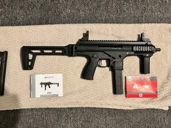 Imagen 3 de Beretta PMX GBB SMG met 5 magazijnen