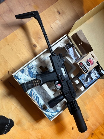 Image 2 for Maryuama mp9