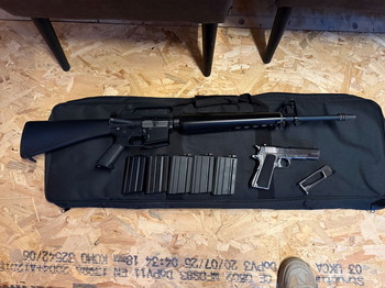 Imagen 2 de WE-Tech m16a1 Gbb / Cybergun Colt 1911