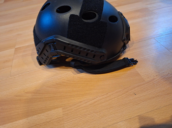 Imagen 2 de Fast helm + monteerstuk voor gopro