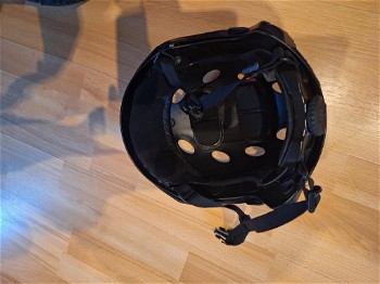 Afbeelding 3 van Fast helm + monteerstuk voor gopro