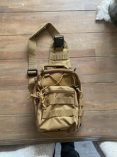 Afbeelding van kleine leger tas khai kleur