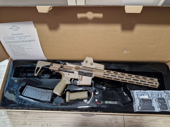Afbeelding 2 van Nieuwe full metal Evolution EVO M4 Recon in FDE (Cerakote)