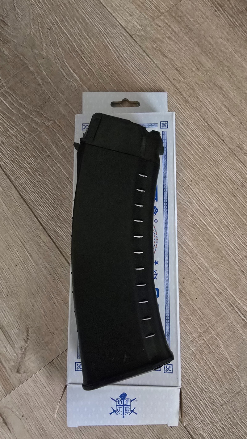 Afbeelding 1 van Vfc AK gas magazijn