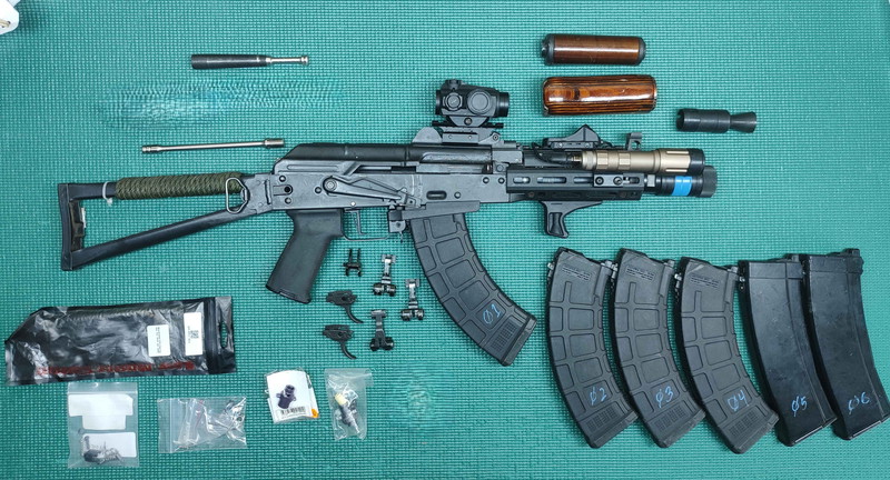 Imagen 1 de GHK AKS-74U V2 GBB + extras
