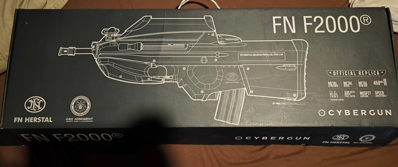 Image 1 for F2000 G&G integrated scope