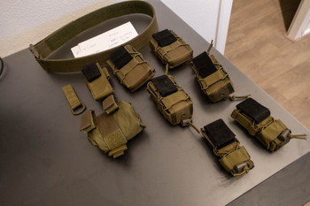 Image 4 for Tactical belt en pouches te koop dump pouch pistol mag grenade