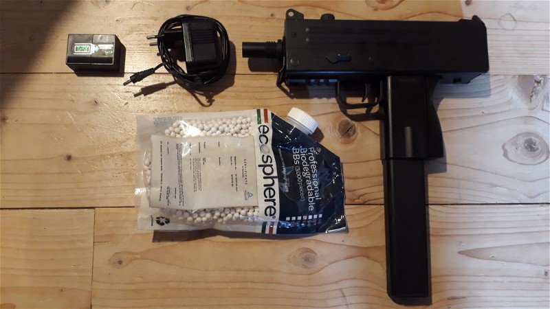 Afbeelding 1 van Full Size MAC-10 Airsoft SMG