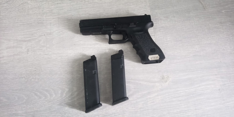 Image 1 for Glock 17, Holster, mag holder, atachrail, stock