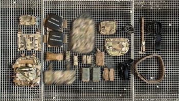 Imagen 3 de Warrior Laser Cut LPC V3 + 16 pouches/slings/etc.