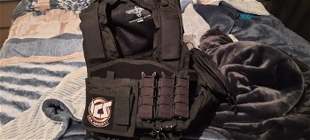Image 2 for Invader Gear Tactcial vest