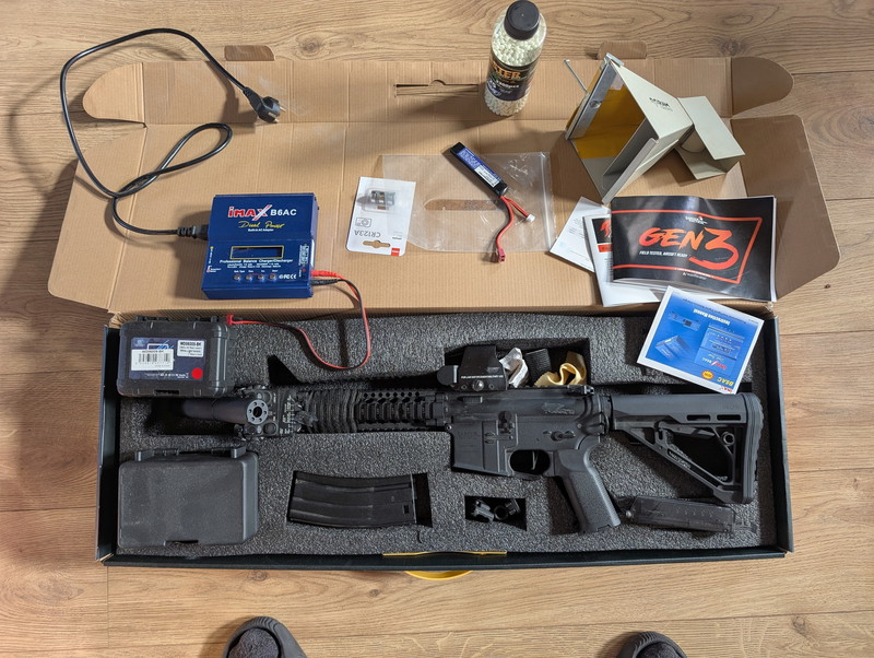 Afbeelding 1 van Lancer Tactical M4 Gen3 AEG LT-31BV