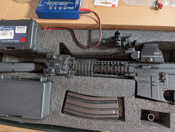 Afbeelding 4 van Lancer Tactical M4 Gen3 AEG LT-31BV