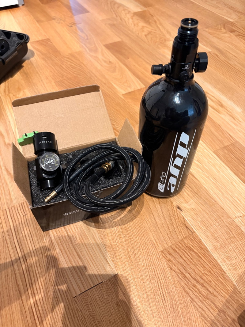 Image 1 for Airtac HPA regulator , line & tank