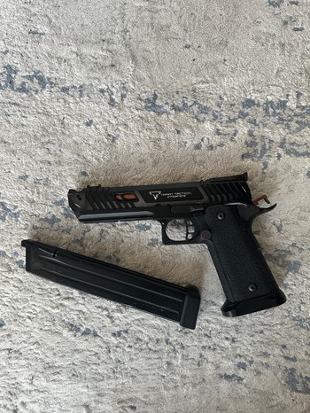 Afbeelding 2 van John Wick Pit Viper