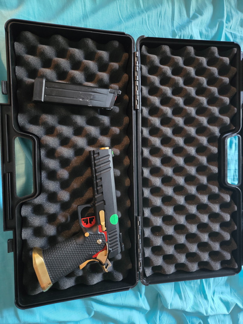 Afbeelding 1 van AW custom hi capa