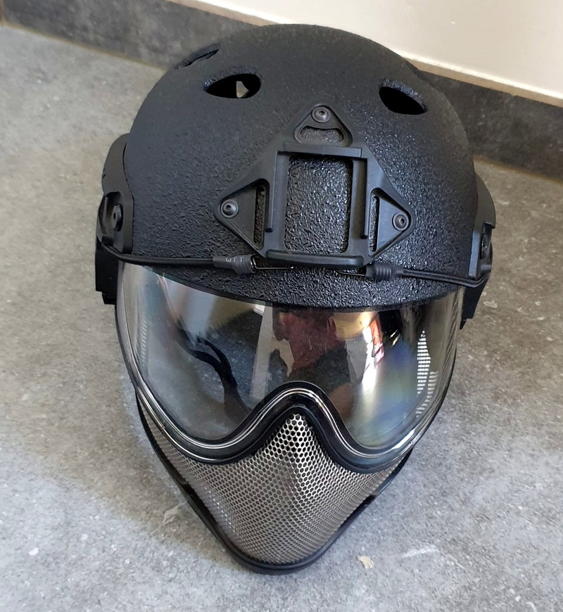 Imagen 1 de WARQ helm RAPTOR  nieuw