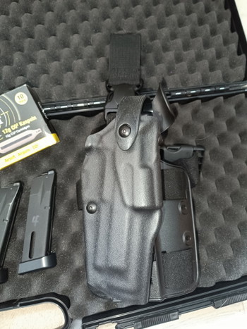 Imagen 5 de KJW M9 Beretta CO2 GBB + Safariland M9 Holster Gratis