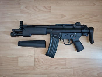 Afbeelding 2 van VFC HK53 GBB F mark met top rail en v-light handguard