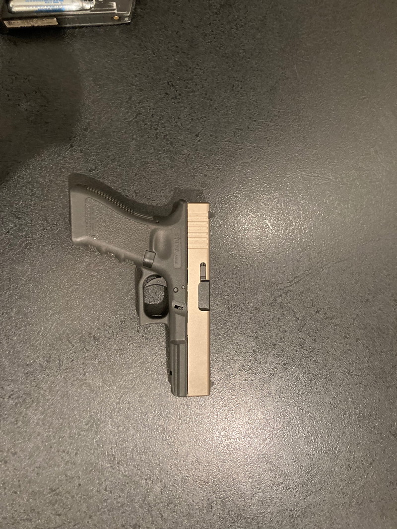 Image 1 pour Glock 17 Stark arms