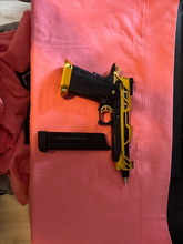 Imagen para Black & Gold match 5,1 hi capa