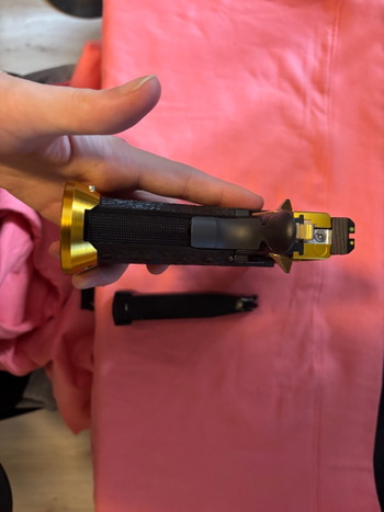 Image 3 for Black & Gold match 5,1 hi capa
