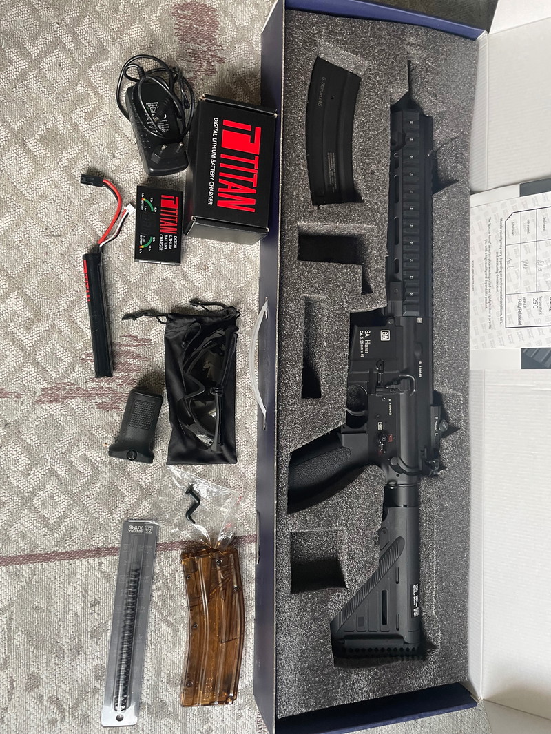 Image 1 for SpecnaArms SA-H11 + accessoires