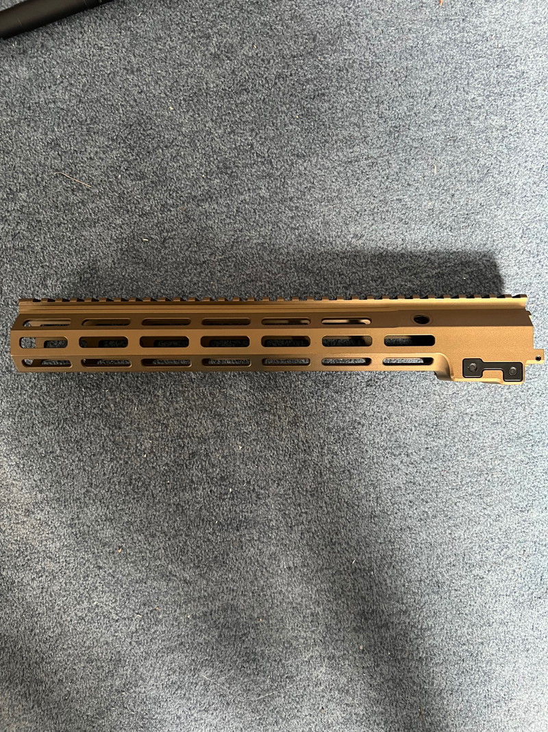 Image 1 for M4 Handguard Geissele Style MLOK 13,5