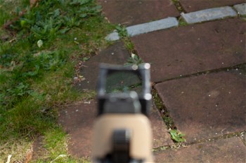 Afbeelding 4 van VFC FN Herstal FNX-45 Tactical blowback met Red dot en holster