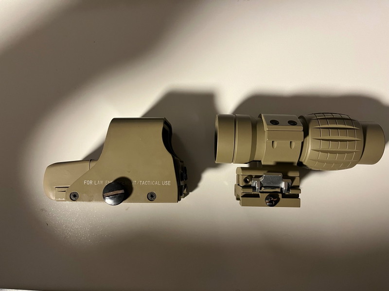 Bild 1 für Eotech clone and magnifier