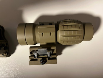 Bild 3 für Eotech clone and magnifier