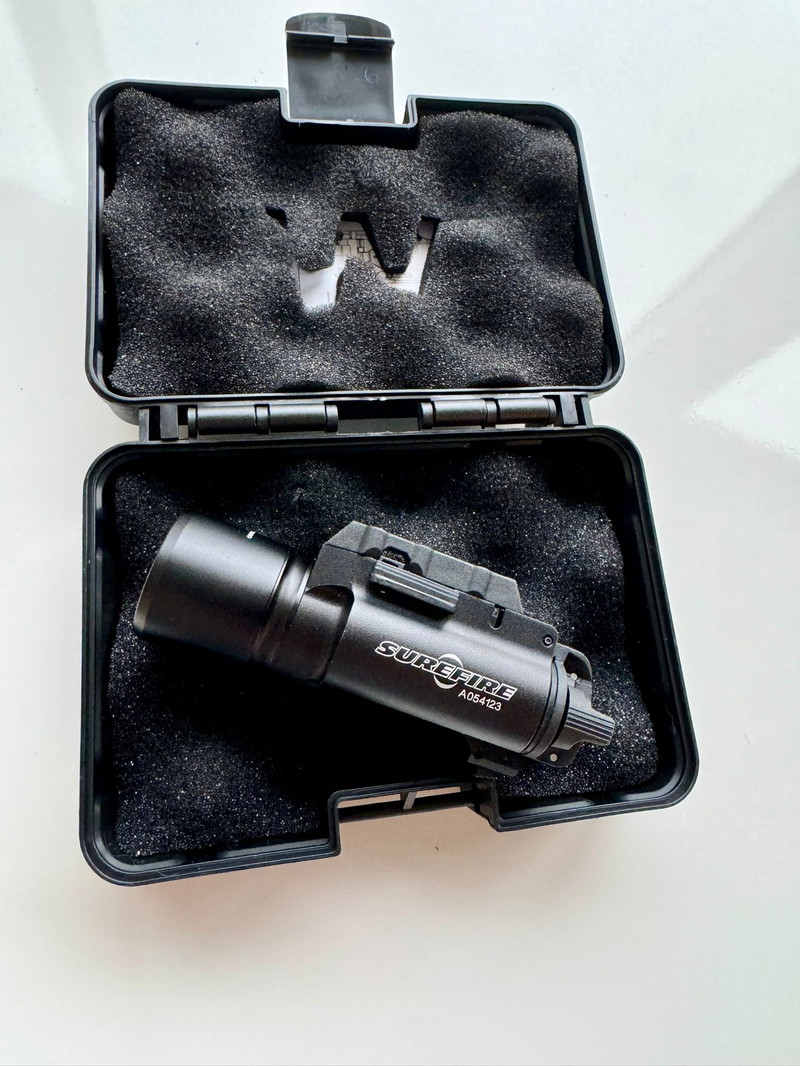 Imagen 1 de Surefire X300 Pistol Light clone