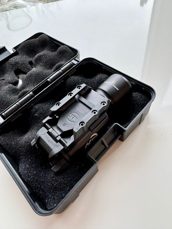 Imagen 2 de Surefire X300 Pistol Light clone