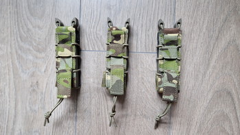 Imagen 2 de TKA - Novritsch Pistol Mag Pouches - Multicam Tropic/ACP Tropic